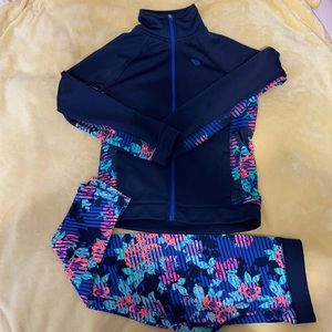 Oshkosh activewear set